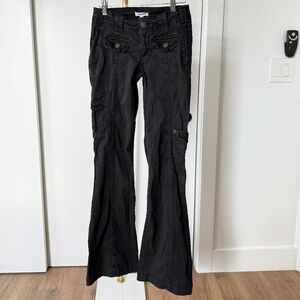 Garage Low-Rise Cargo Flare Pants – Size 00